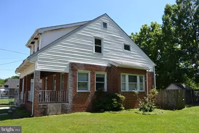 530 Pershing Avenue, Collingdale, PA 19023 - Photo 2