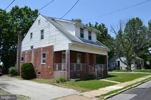 530 Pershing Ave, Collingdale, PA 19023 - Photo 10