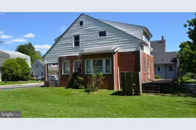 530 Pershing Avenue, Collingdale, PA 19023 - Photo 6