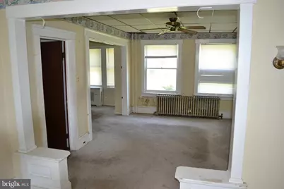 530 Pershing Avenue, Collingdale, PA 19023 - Photo 12