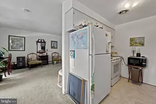 412 N Wayne Ave, Wayne, PA 19087 - Photo 12