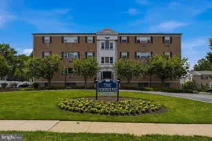 412 N Wayne Ave, Wayne, PA 19087 - Photo 1
