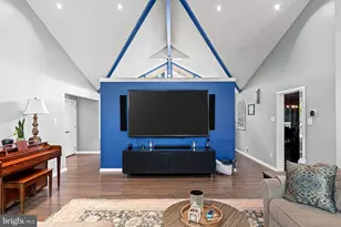 5 Martins Cir, Newtown Square, PA 19073 - Photo 8
