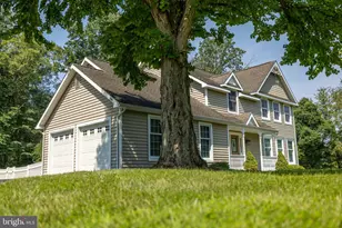 2 Kline Dr, Thornton, PA 19373 - Photo 2