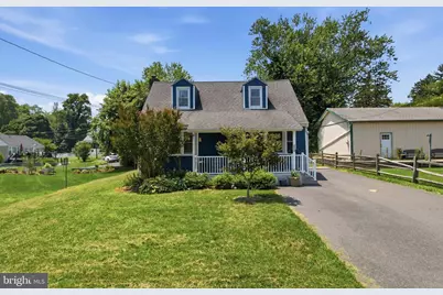 2418 4th Avenue, Upper Chichester, PA 19061 - Photo 2