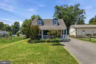 2418 4th Ave, Upper Chichester, PA 19061 - Photo 2