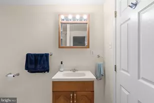 411 Marie Dr, Wallingford, PA 19086 - Photo 66