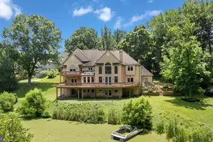 411 Marie Dr, Wallingford, PA 19086 - Photo 2