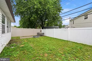 1403 Parklane Rd, Swarthmore, PA 19081 - Photo 24