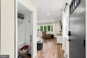 1403 Parklane Rd, Swarthmore, PA 19081 - Photo 2