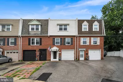 425 Arlington Avenue, Upper Darby, PA 19082 - Photo 1