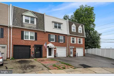 425 Arlington Avenue, Upper Darby, PA 19082 - Photo 2