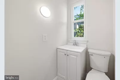 725 Irvington Place, Chester, PA 19013 - Photo 6