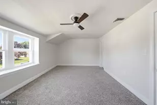 725 Irvington Pl, Chester, PA 19013 - Photo 12
