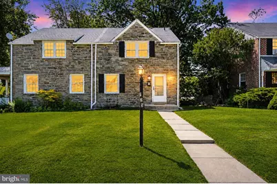 725 Irvington Place, Chester, PA 19013 - Photo 1
