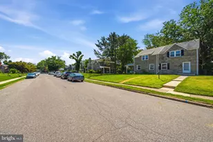 725 Irvington Pl, Chester, PA 19013 - Photo 20