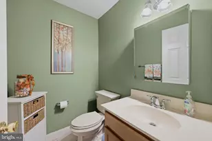 53 Hoag Ln, Aston, PA 19014 - Photo 14