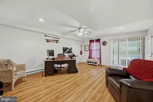 53 Hoag Ln, Aston, PA 19014 - Photo 16