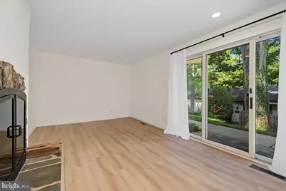239 E Chelsea Circle, Newtown Square, PA 19073 - Photo 6