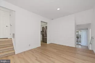 239 E Chelsea Cir, Newtown Square, PA 19073 - Photo 12