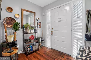 971 Putnam Blvd, Wallingford, PA 19086 - Photo 2