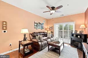 421 Creekside Dr, Brookhaven, PA 19015 - Photo 6
