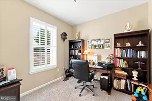 421 Creekside Dr, Brookhaven, PA 19015 - Photo 22