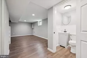 725 Mt Vernon Ave, Folsom, PA 19033 - Photo 10