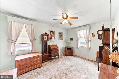 1220 E 12th Street, Crum Lynne, PA 19022 - Photo 12
