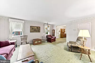 1220 E 12th Street, Crum Lynne, PA 19022 - Photo 4
