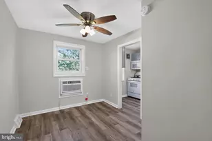 1937 Delmar Dr, Folcroft, PA 19032 - Photo 10