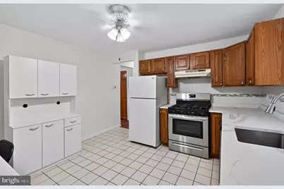 824 Quince Lane, Secane, PA 19018 - Photo 10