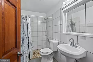 824 Quince Ln, Secane, PA 19018 - Photo 16
