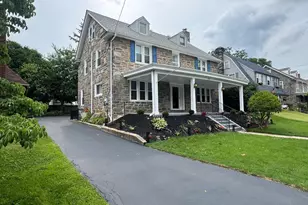 912 Lindale Ave, Drexel Hill, PA 19026 - Photo 2
