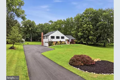 19 Elaine Drive, Thornton, PA 19373 - Photo 4