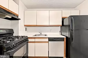 1030 E Lancaster Ave, Bryn Mawr, PA 19010 - Photo 10