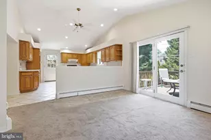 502 Montana Ave, Aldan, PA 19018 - Photo 10