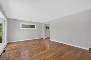 1107 Evergreen Ave, Folsom, PA 19033 - Photo 2