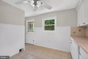 1107 Evergreen Ave, Folsom, PA 19033 - Photo 10