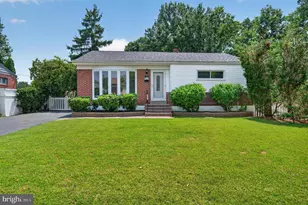 1107 Evergreen Ave, Folsom, PA 19033 - Photo 1