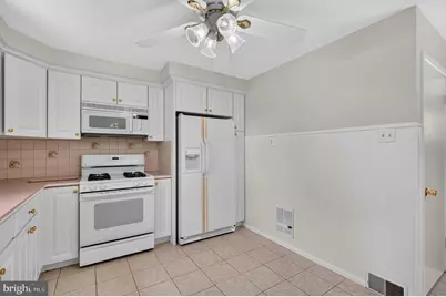 1107 Evergreen Avenue, Folsom, PA 19033 - Photo 8