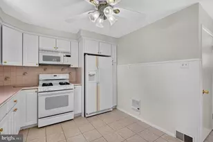 1107 Evergreen Ave, Folsom, PA 19033 - Photo 8