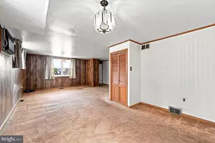 907 Hancock St, Milmont Park, PA 19033 - Photo 10