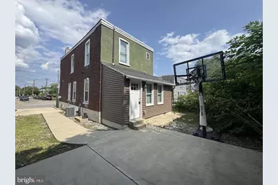 906 Cedar Avenue, Darby, PA 19023 - Photo 4