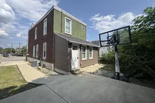 906 Cedar Ave, Darby, PA 19023 - Photo 4