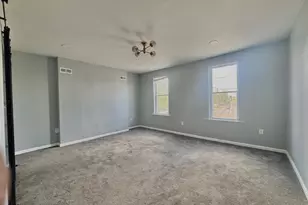 906 Cedar Ave, Darby, PA 19023 - Photo 12