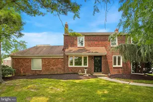 2600 Wendy Rd, Havertown, PA 19083 - Photo 2