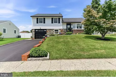 240 Talbot Drive, Broomall, PA 19008 - Photo 2