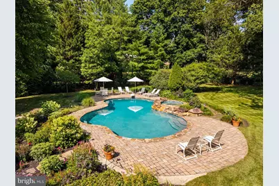 225 E Laurier Place, Bryn Mawr, PA 19010 - Photo 4