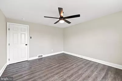 205 W Washington Avenue, Clifton Heights, PA 19018 - Photo 10